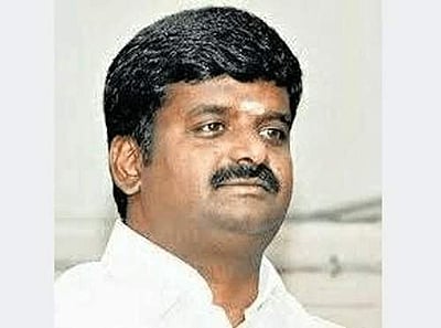 முன்னாள் அமைச்சா் சி. விஜயபாஸ்கா் மீதான
வழக்கு ஆகஸ்ட் 2-க்கு ஒத்திவைப்பு