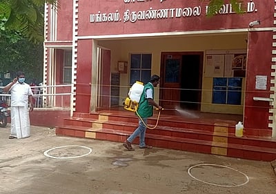 திருவண்ணாமலை மாவட்டத்தில் ஒரே நாளில் 130 பேருக்கு கரோனா