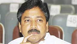 ஜெயகுமார், சி.வி.சண்முகம், வானதி சீனிவாசன் சொத்து விவரங்கள் முரண்பாடு: விசாரணைக்கு உத்தரவிடக் கோரி மனு