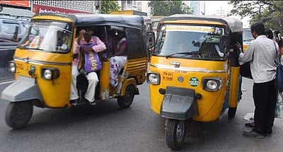 வாழப்பாடியில் ஷேர் ஆட்டோ ஓட்டுநர்கள் சுய முடக்கம்: 7 நாள்களுக்கு ஷேர் ஆட்டோ இயங்காது என அறிவிப்பு