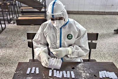 இந்தியாவில் ஒரேநாளில் 2 லட்சம் மாதிரிகள் பரிசோதனை: மத்திய அரசு