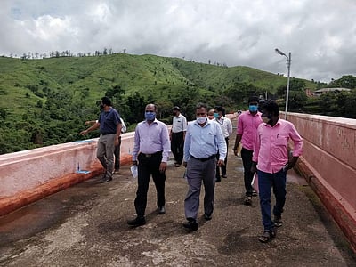 முல்லைப் பெரியாறு அணையில் துணைக்குழு ஆய்வு 