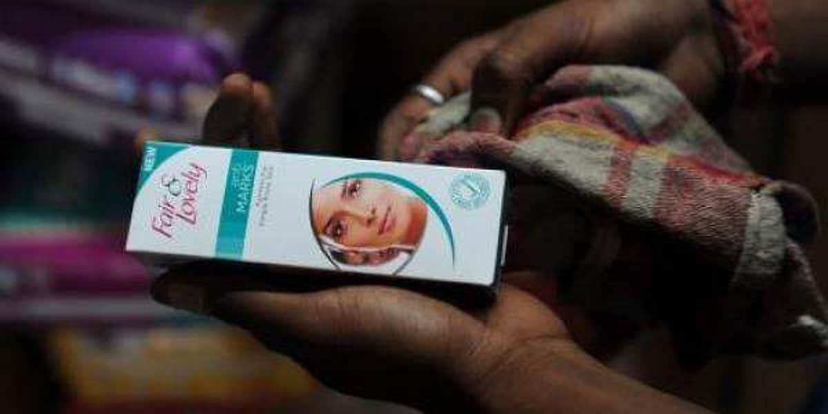 'ஃபேர் அண்ட் லவ்லி' பெயரை மாற்றுகிறது யூனிலிவர்; இனி ஃபேர் கிடையாது