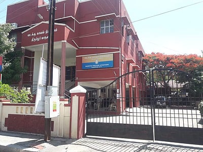 சென்னையில் இருந்து திருப்பூர் வந்த பெண் உதவி ஆய்வாளருக்கு கரோனா: திருப்பூர் வடக்கு காவல் நிலையம் மூடல்