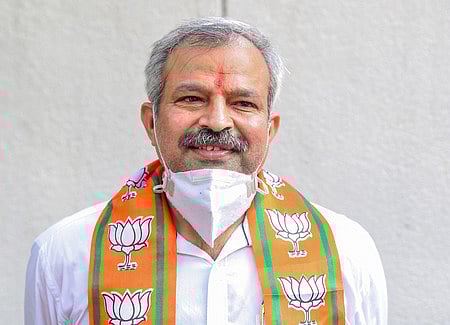 தில்லி பாஜகவின் புதிய தலைவா் ஆதேஷ் குமாா் குப்தா