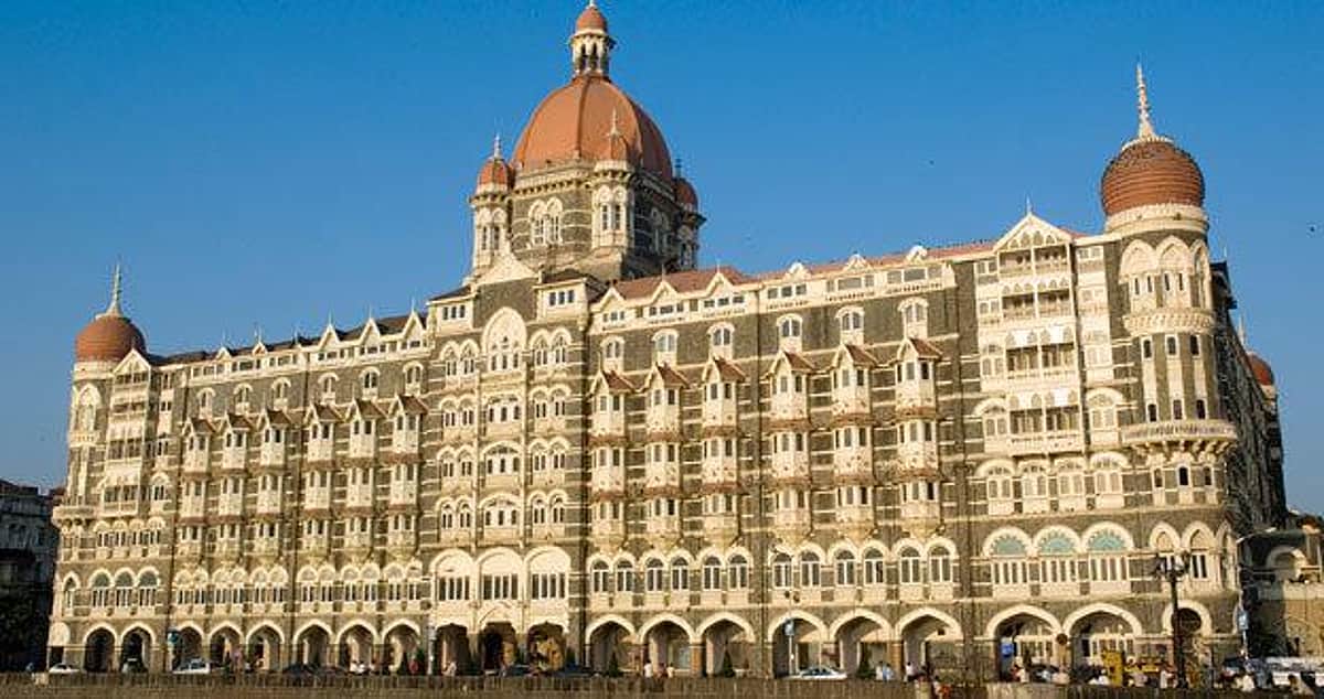 மும்பை தாஜ் ஹோட்டலுக்கு பாகிஸ்தானிலிருந்து வெடிகுண்டு மிரட்டல்