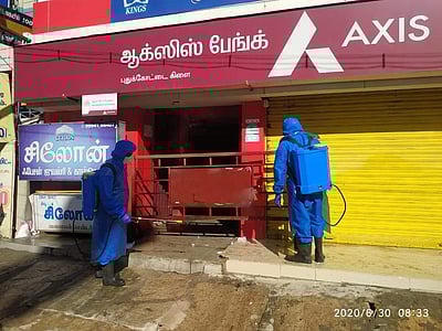 உதவி மேலாளருக்கு கரோனா: ஆக்ஸிஸ் வங்கிக் கிளை மூடல்