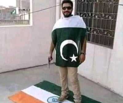 பழசு... ஆனா பரவுகிறது ஒரு படம்!