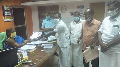 மின்கட்டணத்தைக் குறைக்கக் கோரிக்கை