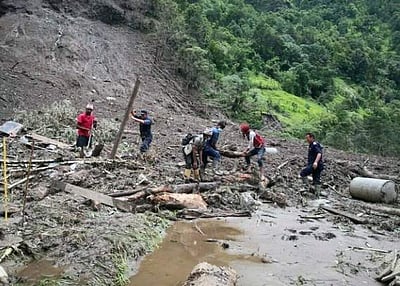 நேபாளத்தில் வெள்ளப்பெருக்கு மற்றும் நிலச்சரிவில் சிக்கி 60 பேர் பலி