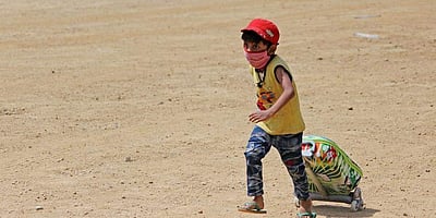 மாற்றுச் சான்றிதழ் கேட்க வேண்டாம்; பள்ளிகளில் சேர்க்கை வழங்குங்கள்: மத்திய அரசு