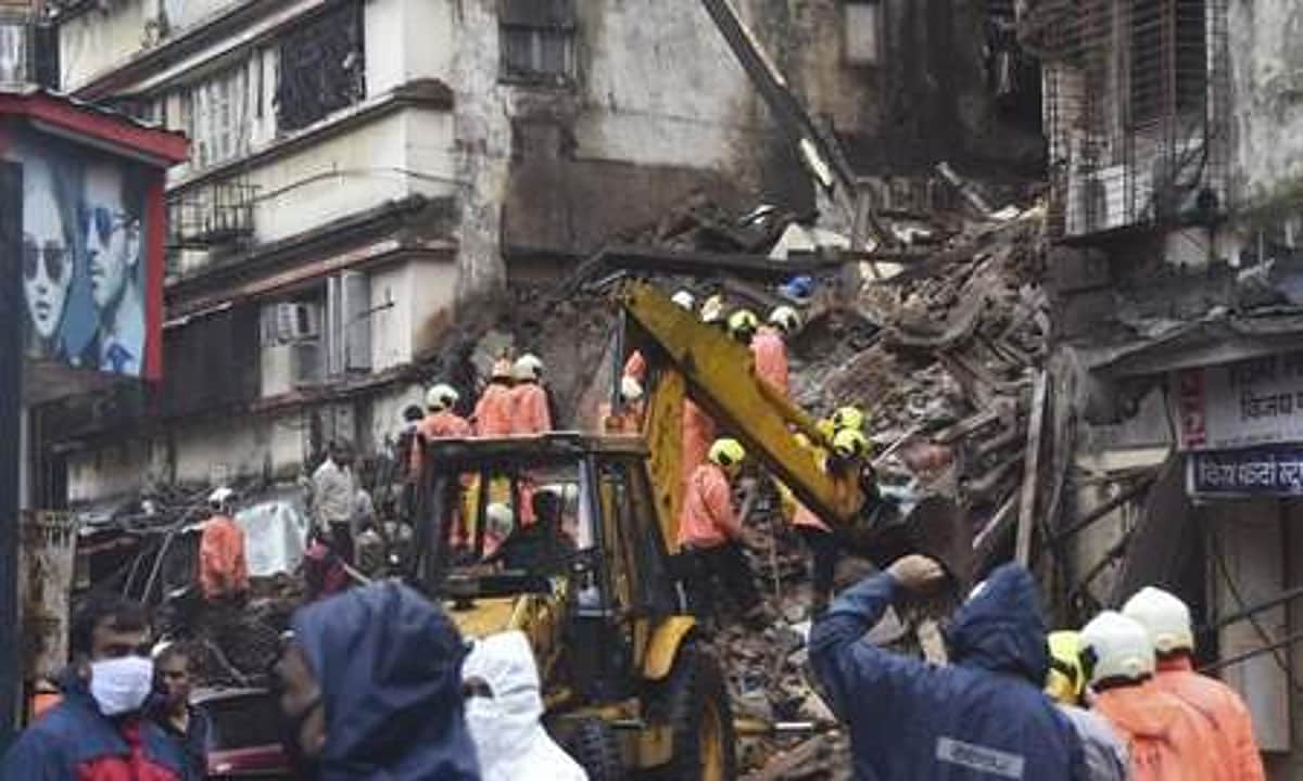 மும்பையில் கட்டடம் சரிந்த விபத்தில் பலி 9 ஆக உயர்வு
