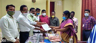 சீர்காழியில் தலைமை மருத்துவமனை அமைக்க சிறப்பு அதிகாரியிடம் கோரிக்கை