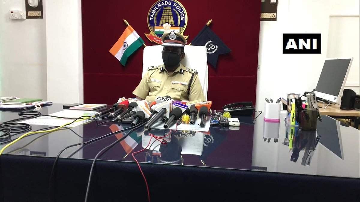 தென்மண்டல ஐ.ஜி.யாக மதுரையில் பொறுப்பேற்றுக் கொண்டார் முருகன்