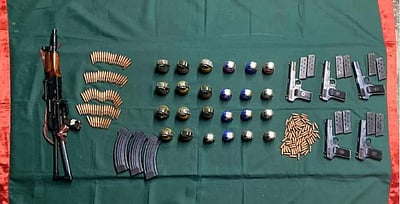 வடக்கு காஷ்மீர் எல்லைப் பகுதியில் பயங்கரவாதிகளின் ஆயுதக் குவியல் கண்டுபிடிப்பு