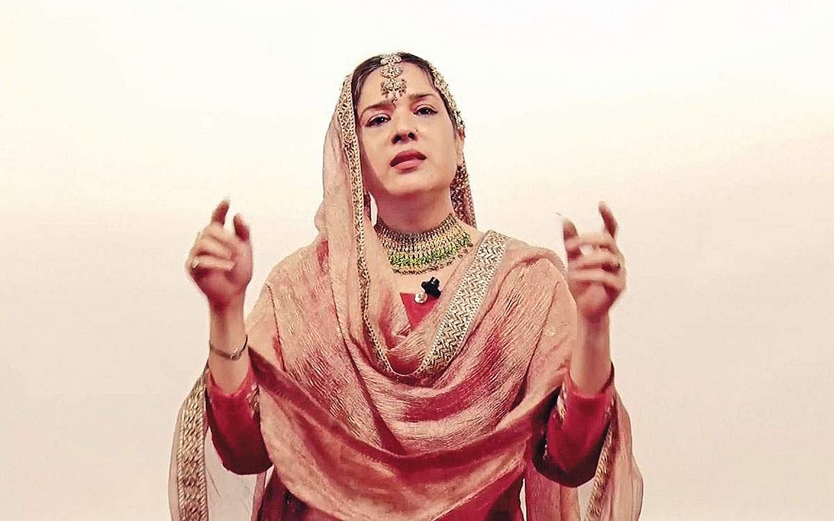 பாரம்பரிய நடனத்துக்கு  உயிரூட்டியவர்!