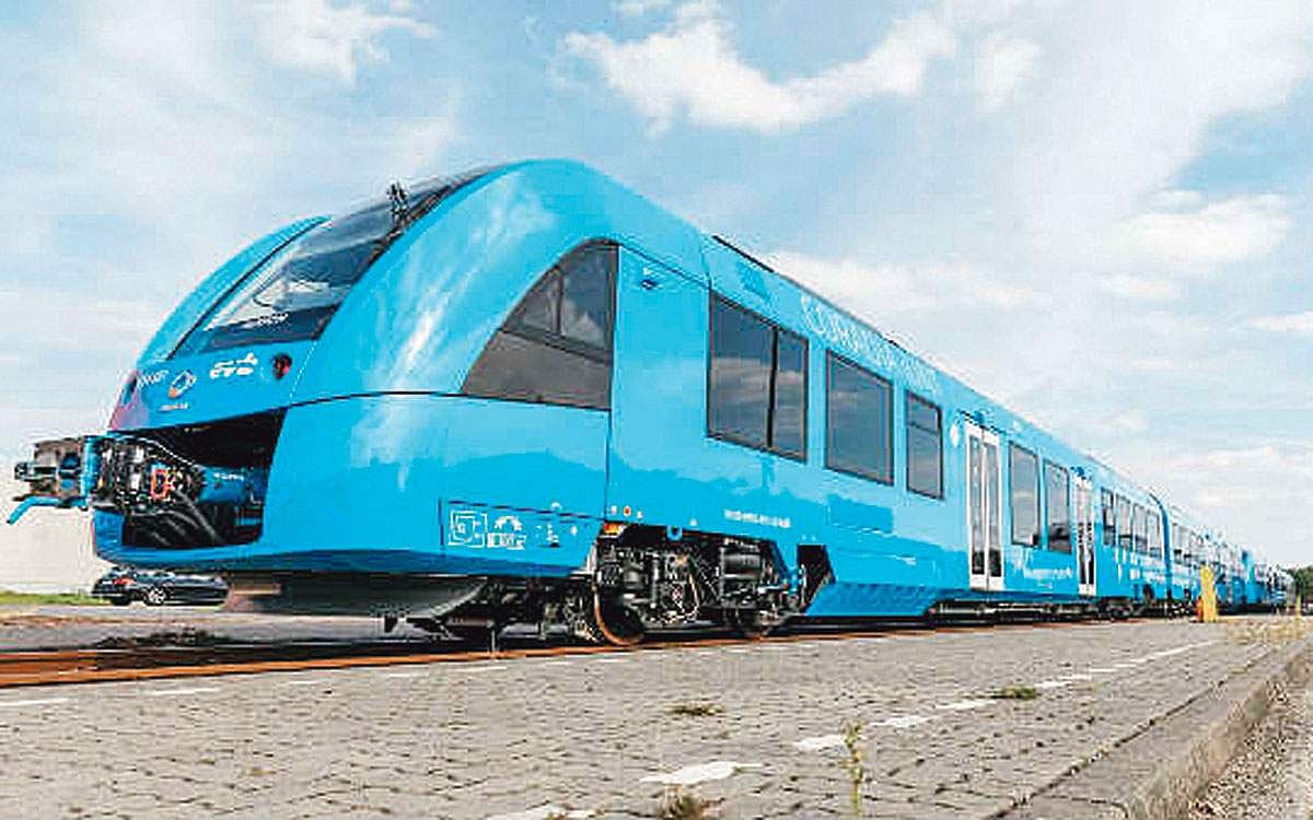 எரி சக்தியில் இயங்கும் முதல் ரயில் வண்டி