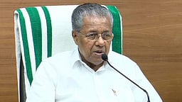 கேரளத்தில் மலையாளம் மட்டுமே அலுவல்பூா்வ மொழி - மாநில அரசின் மசோதாவுக்கு ஆளுநா் ஒப்புதல்