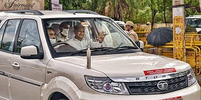 21 நாள்கள் அவகாசம் வழங்கி பேரவையைக் கூட்டலாம்: ராஜஸ்தான் அரசுக்கு ஆளுநர் நிபந்தனை