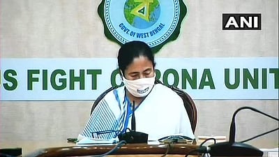 மேற்கு வங்கத்தில் ஆக. 31 வரை ஊரடங்கு நீட்டிப்பு; வாரத்தில் இரு நாள்கள் முழு பொதுமுடக்கம்