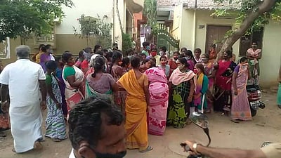 போடியில் வறுமை காரணமாக மாற்றுத்திறனாளி மகனுடன் தாய் தற்கொலை 