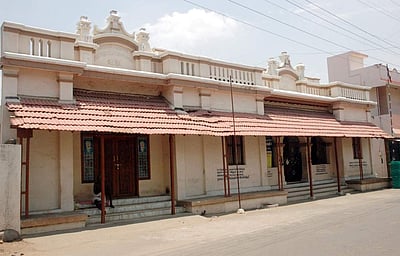 பாரதி வந்துசென்று நூற்றாண்டு காணும் ஈரோடு கருங்கல்பாளையம் நூலகம்