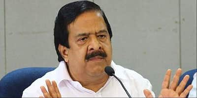 கேரளத்தில் முதல்வருக்குப் போட்டியிட்ட ரமேஷ் சென்னிதலாவுக்கு உள்துறை ஒதுக்கீடு!