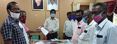 திண்டுக்கல்லில் ஜாக்டோ- ஜியோ அமைப்பினா் மனு