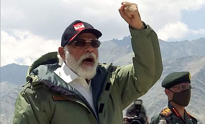 லடாக்கில் பிரதமர் மோடி - புகைப்படங்கள்