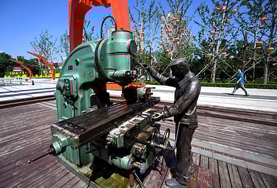 பொது பூங்காவாக மாற்றப்பட்ட பழைய இருப்புப் பாதை