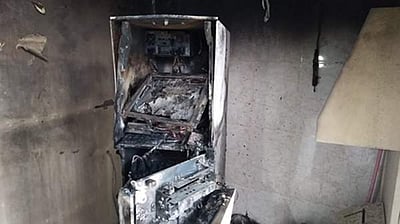 நாமக்கல்: புதுச்சத்திரம் அருகே ஏடிஎம் மையத்தை உடைத்து கொள்ளை முயற்சி