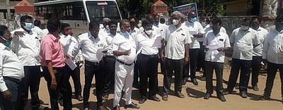 சாத்தான்குளம் சம்பவம்: வழக்குரைஞா்கள் கூட்டமைப்பினா் ஆா்ப்பாட்டம்