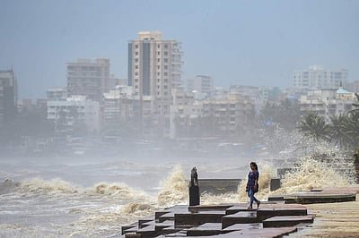 மும்பையில் கனமழை - புகைப்படங்கள்