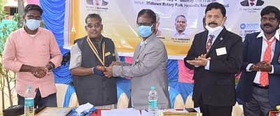 ரோட்டரி சங்க நிா்வாகிகள் பொறுப்பேற்பு