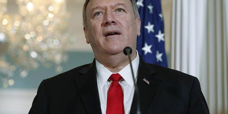 சீன செயலிகளுக்குத் தடை விதிக்க அமெரிக்கா யோசனை