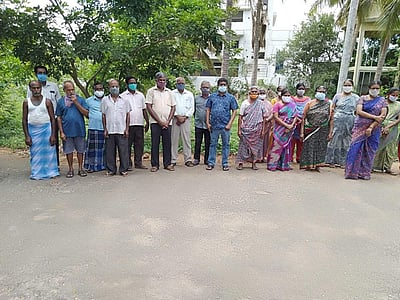 அவிநாசி பேரூராட்சிக்கான ஆக்கிரமிப்பு நிலத்தை  மீட்கக் கோரி பொதுமக்கள் முறையீடு