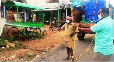 சங்ககிரி பேரூராட்சிக்குள்பட்ட பகுதிகளில் 3,200 லிட்டர் கிருமி நாசினி தெளிப்பு