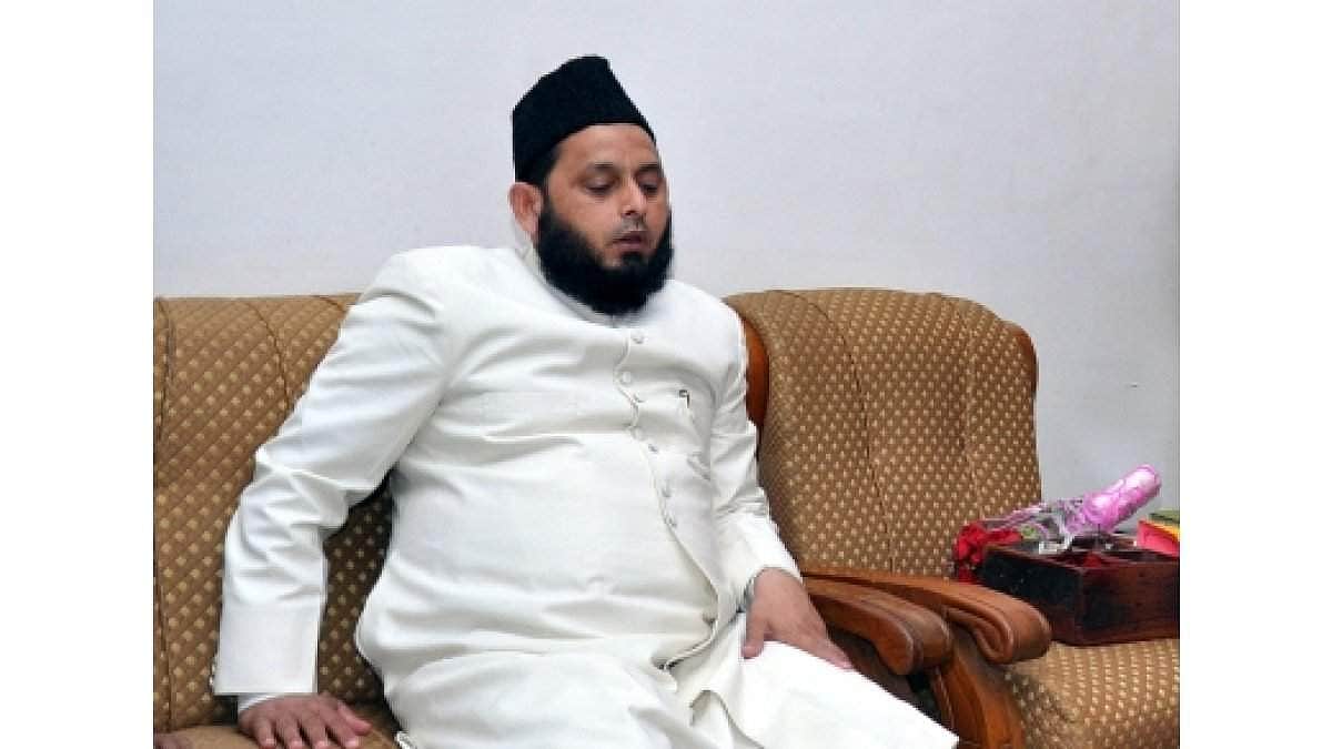 பக்ரீத்தன்று ஆடு வெட்ட அனுமதி: யோகி ஆதித்யநாத்திற்கு இஸ்லாமிய அறிஞர் கடிதம்!