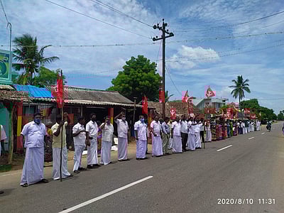 கீழையூரில் விவசாய அமைப்புகள் கண்டன ஆர்ப்பாட்டம்