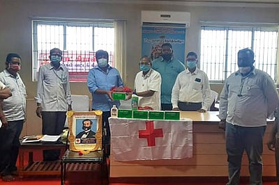 செங்கம் செஞ்சிலுவைச் சங்கநிா்வாகக் குழுக் கூட்டம்