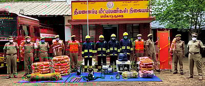 வடகிழக்கு பருவ மழை: தயாா் நிலையில் தீயணைப்புத்துறை