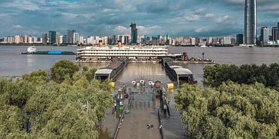 சீனக் கோடை வெள்ளம் : 200 பேர் காணவில்லை, 18 ஆயிரம் கோடி இழப்பு