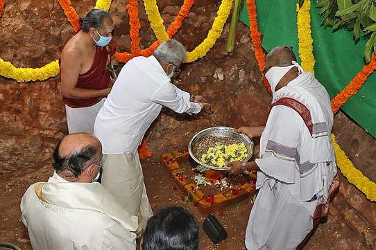 திருமலையில் உண்டியல் காணிக்கைகளை கணக்கிட புதிய கட்டடத்துக்கு பூமி பூஜை