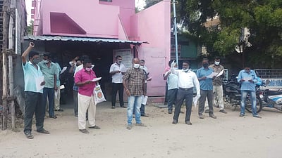 சாத்தூரில் டாஸ்மாக் பணியாளர்கள் ஆர்ப்பாட்டம்