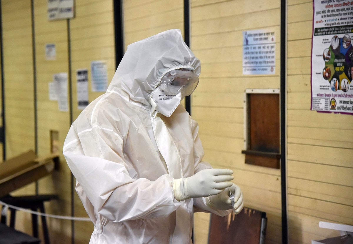 ஆம்புலன்ஸ்களாக மாற்றப்பட்ட கேரள நீர்ப் போக்குவரத்து படகுகள்