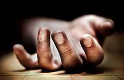 மாடியில் இருந்து குதித்து கல்லூரி மாணவி தற்கொலை