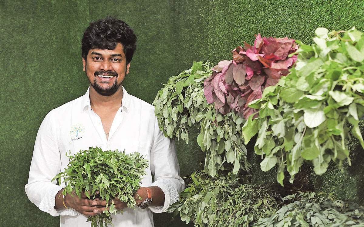 பாதை மாறிய பட்டதாரிகள்