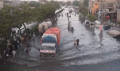 கராச்சியில் கனமழைக்கு 5 பேர் பலி