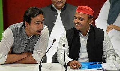 உ.பி.: வேலைவாய்ப்பின்மையைக் கண்டித்து சமாஜ்வாதி ஆர்ப்பாட்டம்