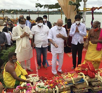 கர்நாடக கனமழையில் நிரம்பிய காவிரி; நன்றி செலுத்திய எடியூரப்பா